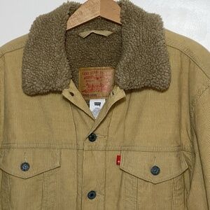VTG Levis Sherpa Line Corduroy Trucker Tan 70520 Jacket Sz L PATINA BUTTONS
